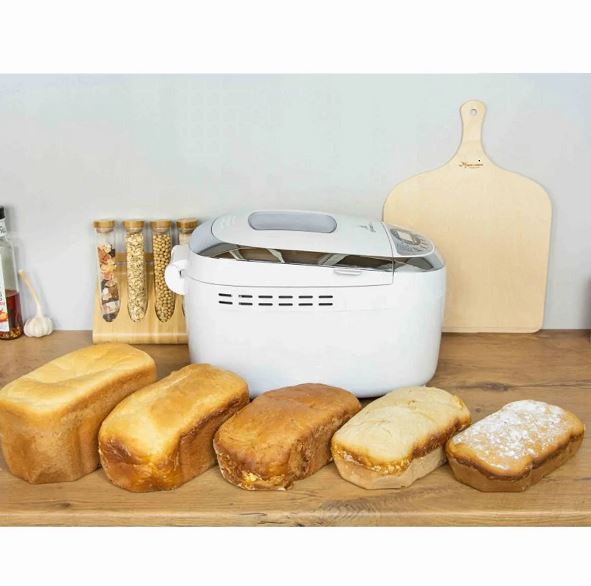Хлебопекарна First Austria FA-5152-3, 850W, С две бъркалки, 12 програми, 3 сепени на изпичане, LСD диcплeй, Бял