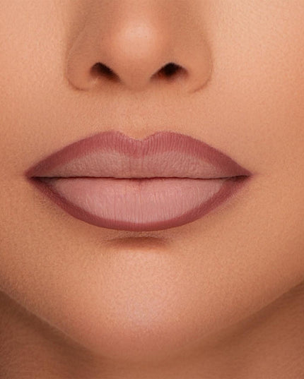 Молив за устни 04