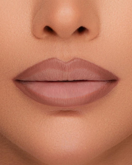 Молив за устни 05