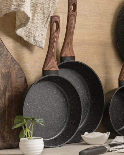 Тиган Florina Master Black 24см