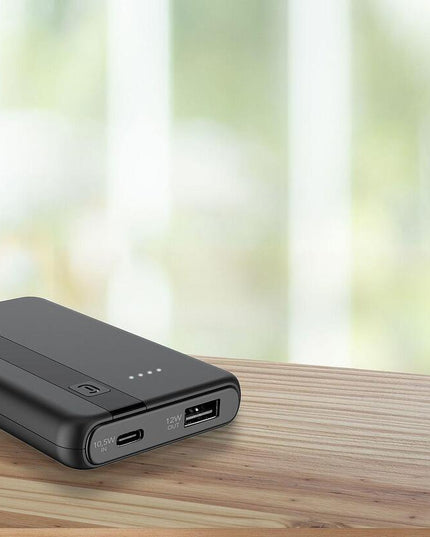 Външна батерия ESSENCE ENTRY 5000 mAh черна